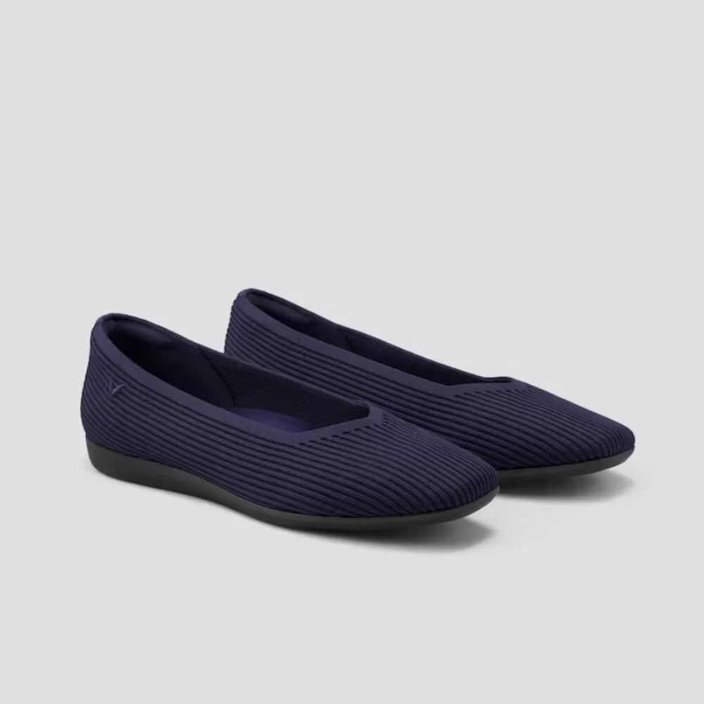VIVAIA Authentic Square-Toe V-Cut Flats (Margot 2.0) **NEW** Navy EU 39.5 US 8.5 - Picture 4 of 11
